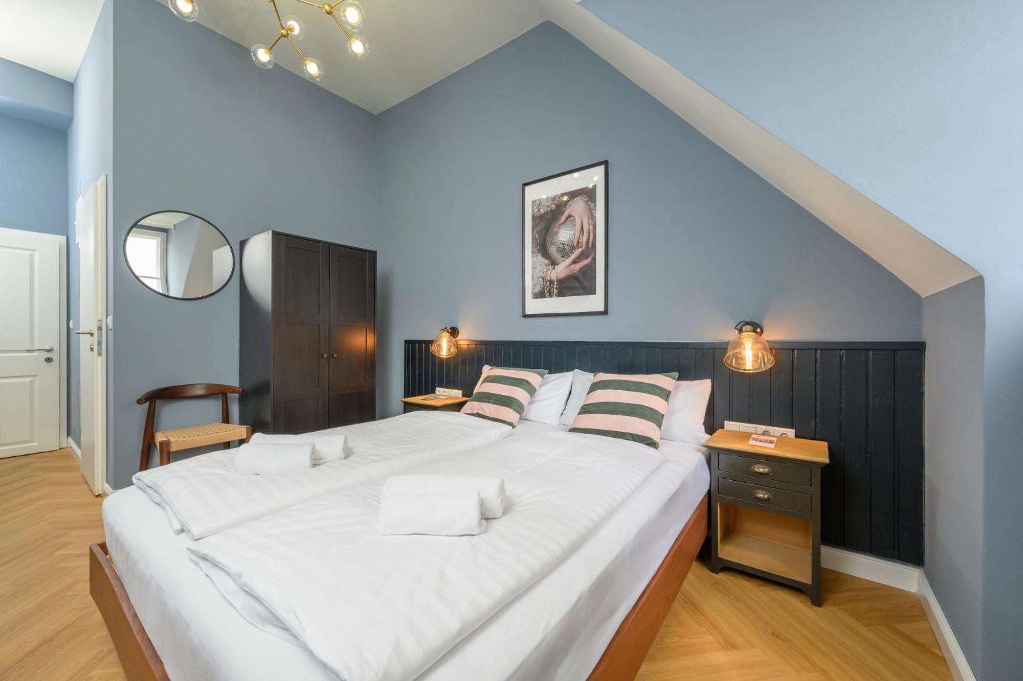 Palais Palffy Suits Вена Экстерьер фото