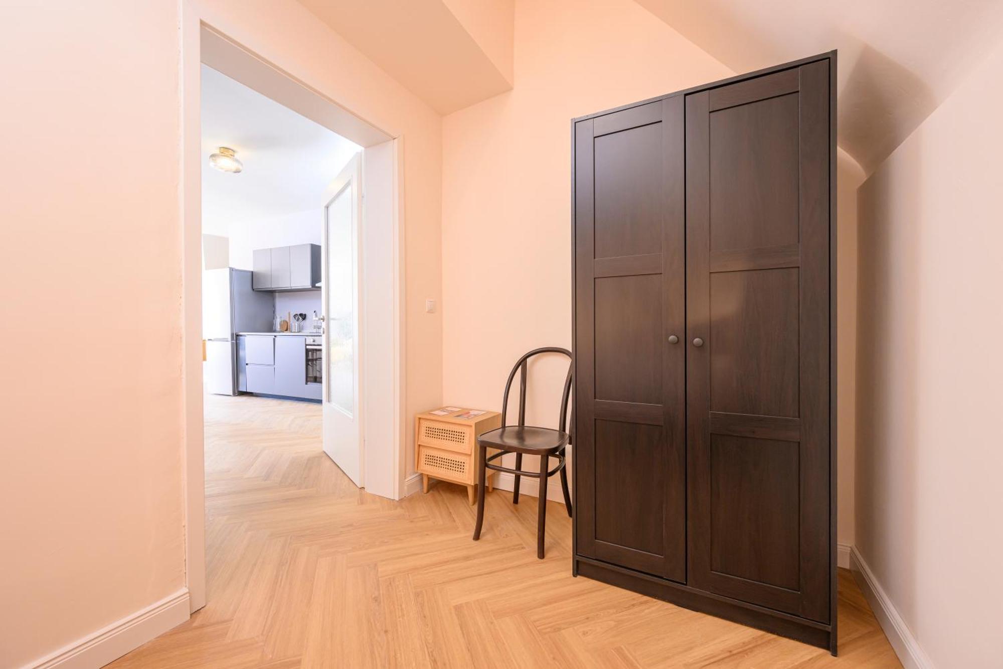 Palais Palffy Suits Вена Экстерьер фото